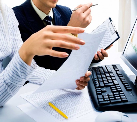 Outsourcing payroll